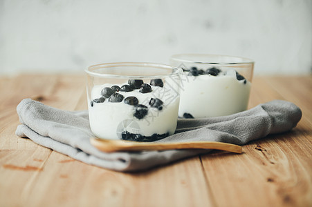 蓝莓酸奶牛奶食物素材高清图片