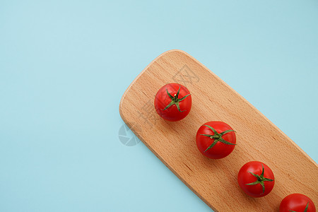 餐桌上的诱人食材图片