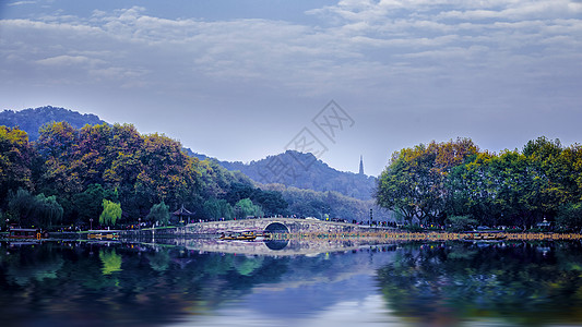 3D山水画北山街西泠桥秋色背景