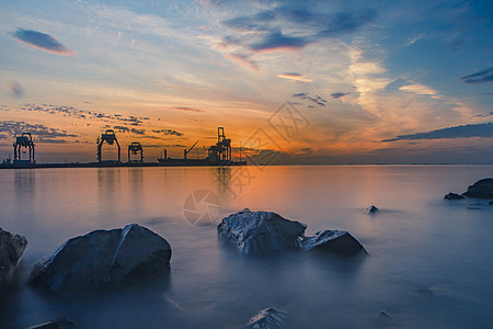 设备背景图海上日出背景