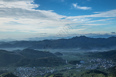 宁波宁海杜鹃山清晨日出风光背景图片