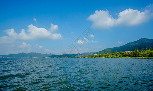 海底娇娃蓝华湖泊背景