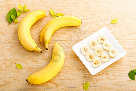 香蕉新鲜香蕉酥高清图片