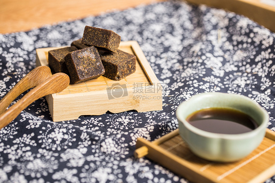 黑糖茶养生保养养颜美颜摆拍桌面食品图片