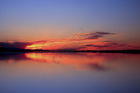 青海湖耳海日落图片