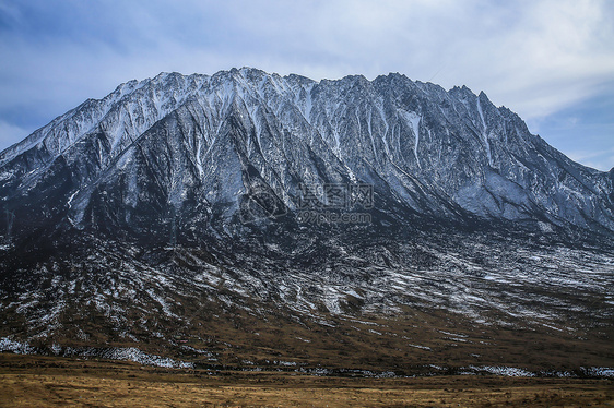 青海雪山图片