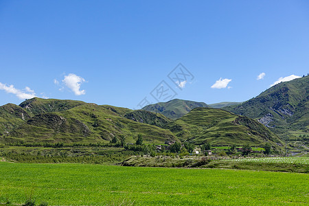 高山 蓝天白云图片