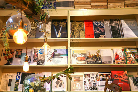 咖啡馆书架背景图片