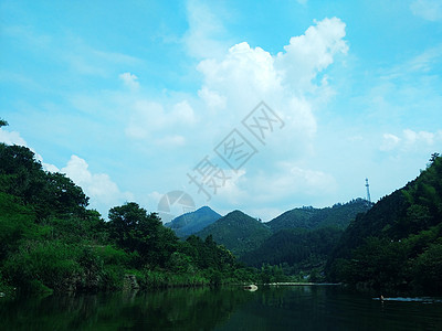 青山绿水背景图片