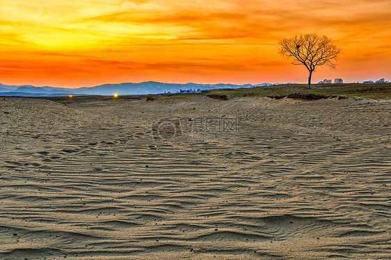 沙漠夕阳图片