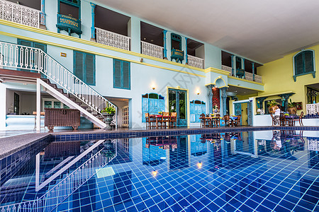 酒店室内游泳池图片