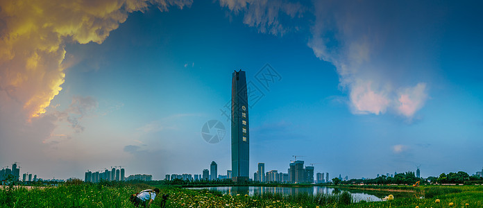 武汉城市风光武汉中央商务区CBD图片