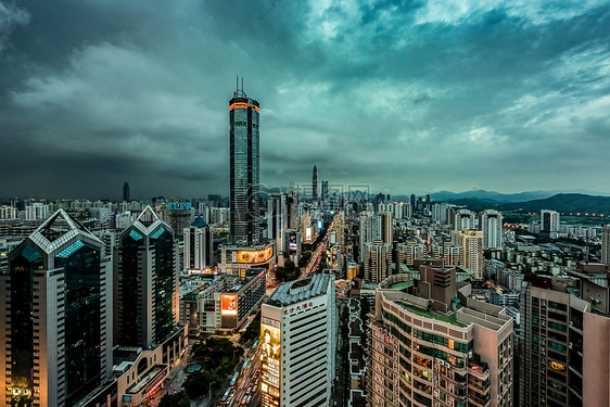 电影胶片感的深圳城市夜景图片