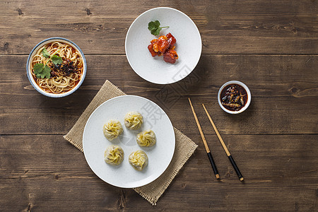 日式食字素材餐桌上的美食背景