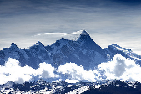 西藏南迦巴瓦峰的帽子云图片