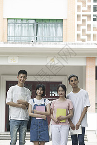 学校教室林荫同学们交流学习友谊图片