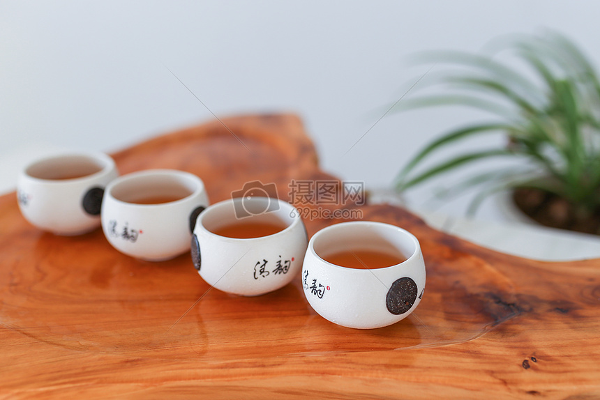 红茶茶艺茶文化白底静物图片