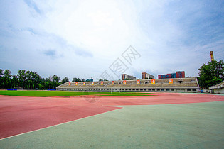 清华大学的体育场图片