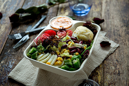 健康瘦身的蔬菜素食沙拉背景图片