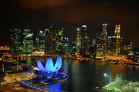 新加坡歌剧院夜景背景图片