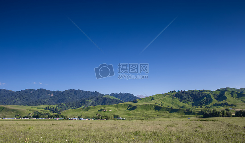 新疆那拉提草原美景图片