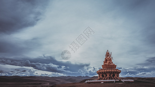 川西亚青寺的佛像高清图片