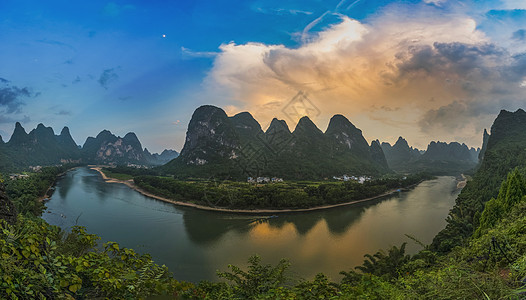 夕阳天空魂绕漓江背景