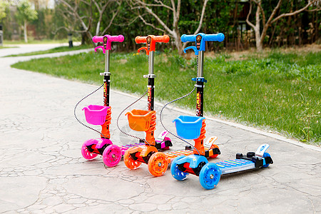 滑板车儿童平衡车高清图片