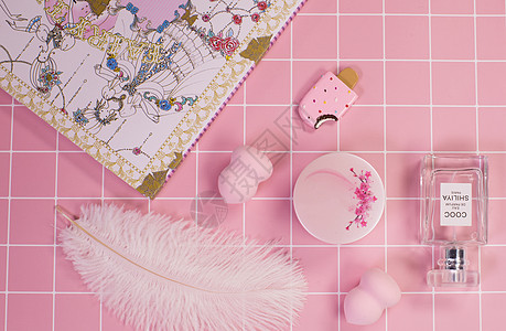 粉色系化妆品系列图片