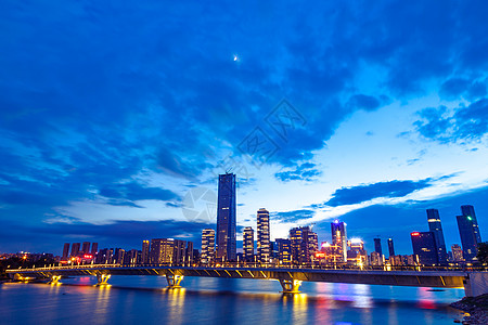 深圳瑞吉酒店岸边高楼桥梁城市夜景风光背景