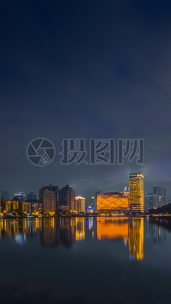 武汉水果湖汉街汉秀剧场夜景图片图片