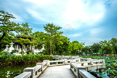 中国风古建筑石板桥背景图片