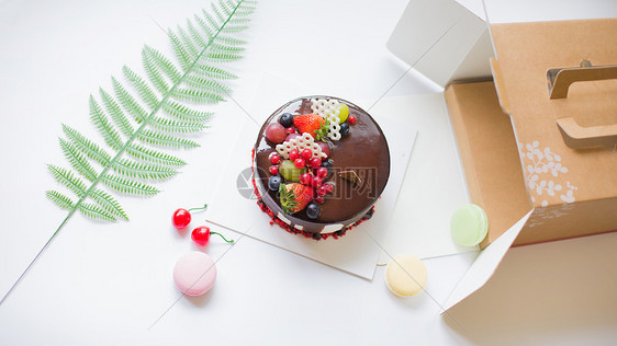 小清新节日庆祝生日蛋糕图片