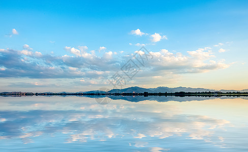 海边日出云之江背景