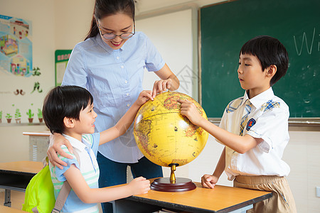 学生老师教室地理背景图片