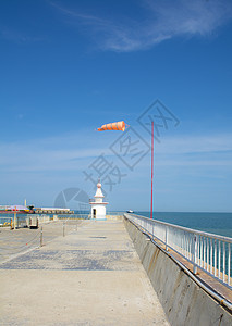 夏日涠洲岛港口瞭望塔背景