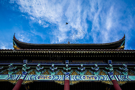 中式云中式屋檐背景
