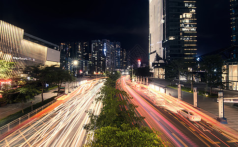城市车轨夜景图片图片