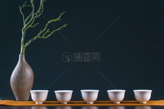 高雅的茶具图片