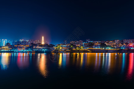 水壁纸小城夜景背景