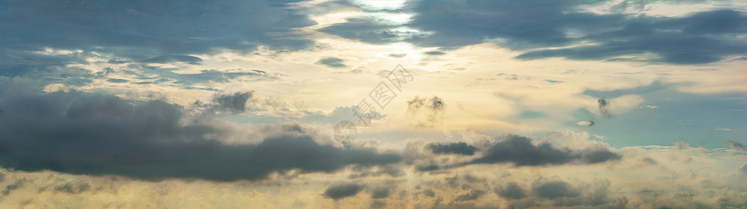 阳光透过云层夕阳云层素材背景