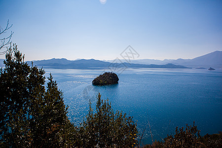 四川泸沽湖背景图片