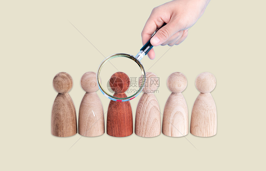 价格和性能的双重考量