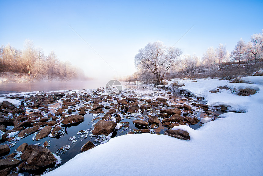 冬天的冰雪风景图片