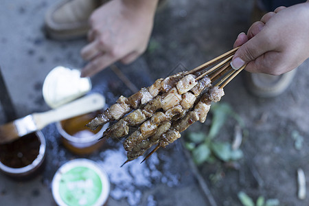 BBQ烤翅朋友烧烤聚会背景