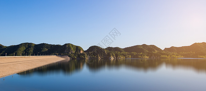 北京密云水库大坝全景图背景