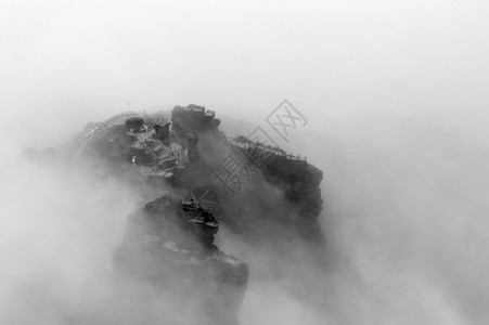 天上人间贵州铜仁梵净山水墨画风景照背景