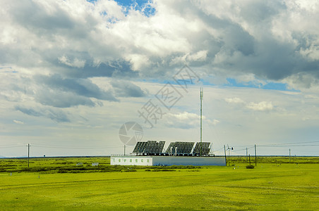 太阳能工程新疆准格尔盆地草原野外通信基站背景