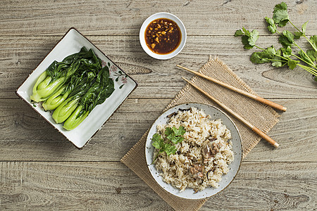 家常饭菜米饭餐桌高清图片