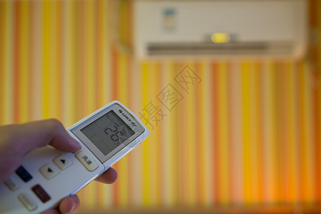 26℃遥控启动空调图片素材